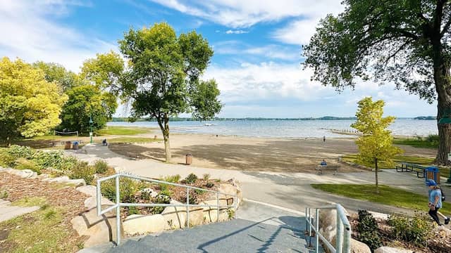 Memorial Beach Park - Image 1