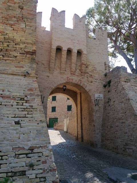 Porta Armando Diaz - Image 1