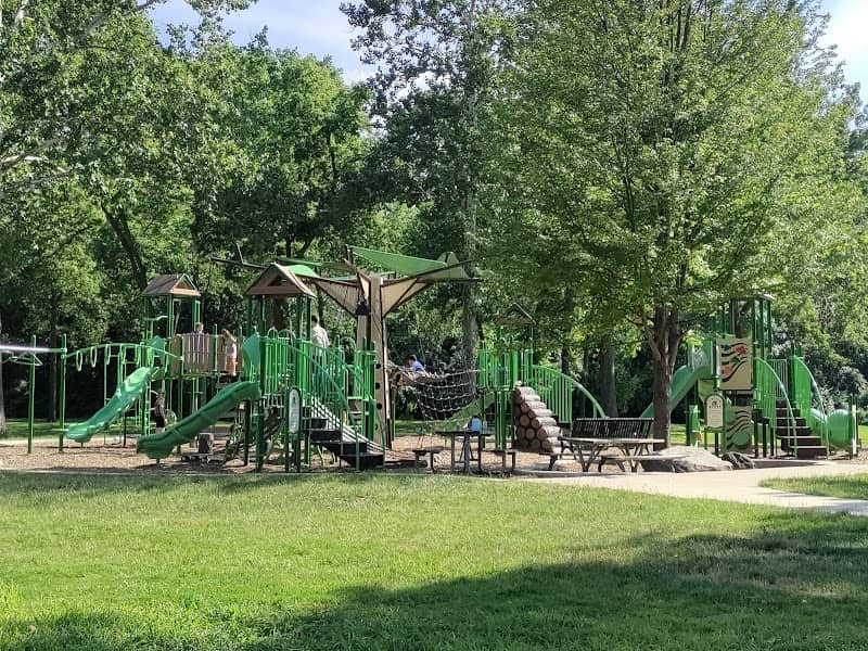 Hines Park of Westland - Image 1