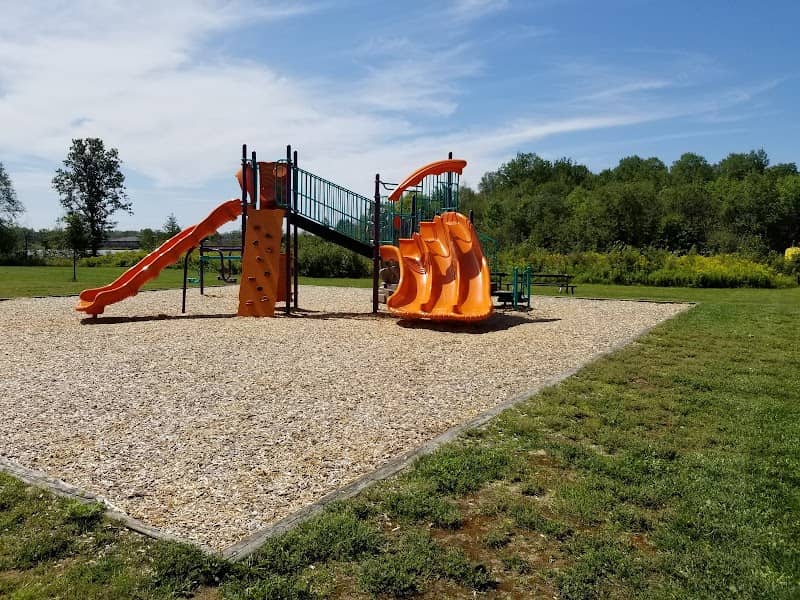 Circle Lake Park - Image 1