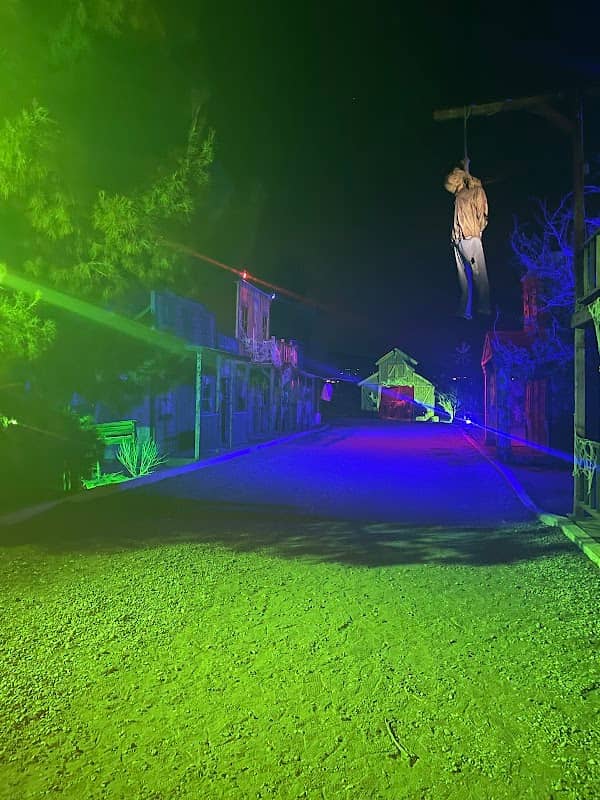 fear farm - Image 2