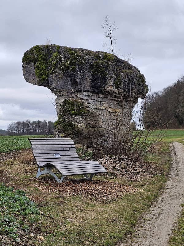 Naturdenkmal Kachelstein bei Wohlmuthshüll - Image 1
