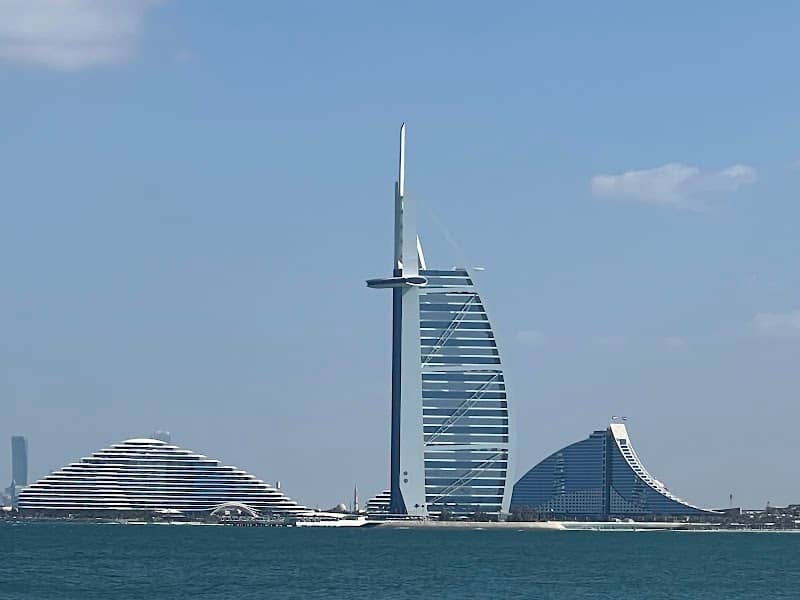 Crescent St. Palm Jumeirah WalkWay - Image 3
