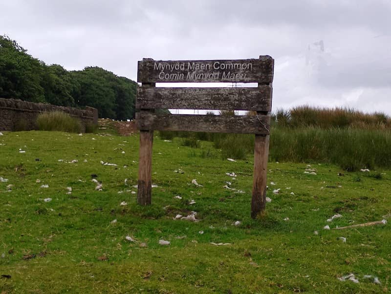 Mynydd Maen common car park and view point - Image 1