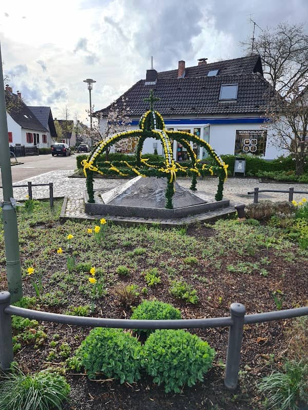 Brunnen in der Strietwaldsiedlung - Image 1