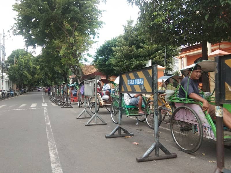 Parkiran Makam Sunan Bonang - Image 2