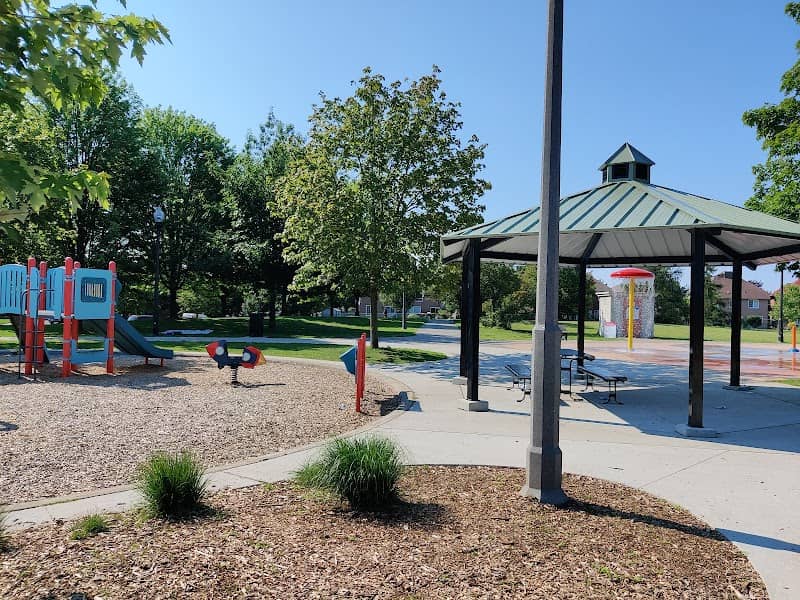 Horne Park Splash Pad - Image 1