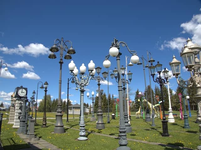 Las LAMP - ekspozycja firmy art metal - Image 1