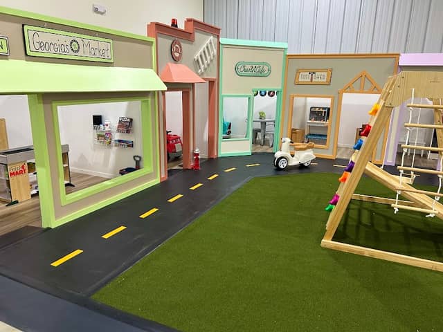 City Play - Indoor Play Center for ages 12 and under - Image 1