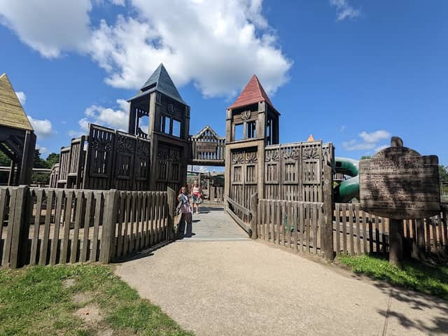 Tangle Town - Image 1