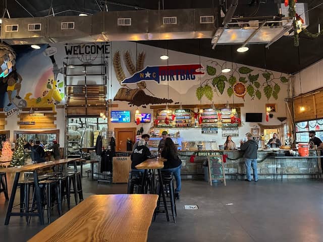 Dirtbag Ales Brewery & Taproom - Image 2