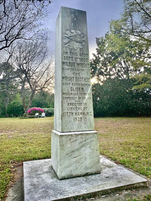 Wright Brothers Garage Monument - Image 2
