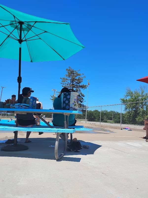 Towanda City Pool - Image 3