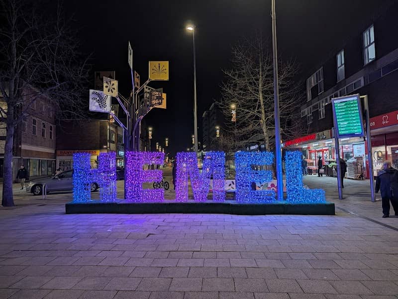 Hemel sign - Image 2