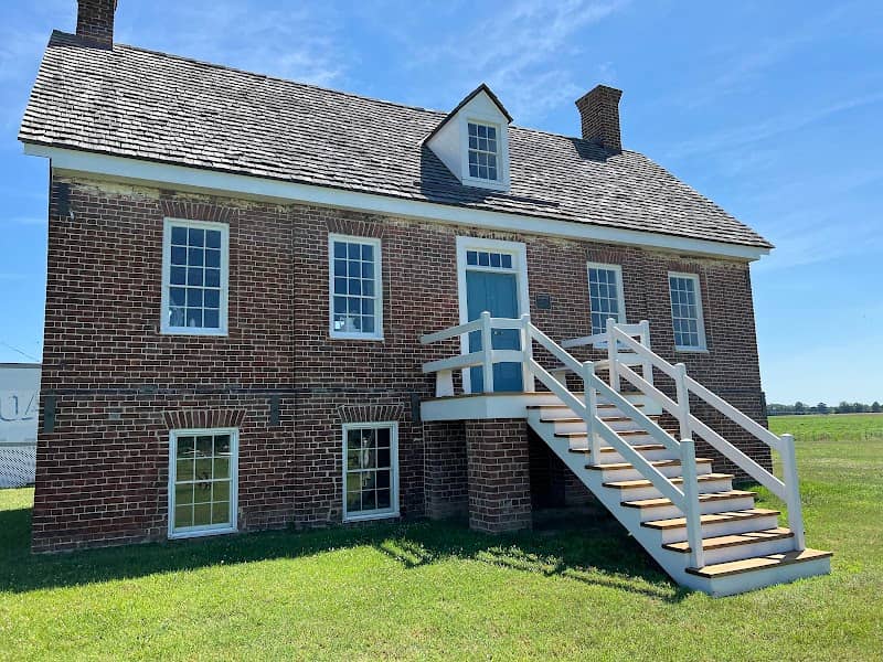 Handsell House - Image 1