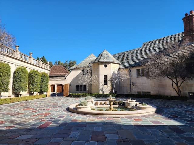 Greystone Mansion & Gardens: The Doheny Estate - Image 1