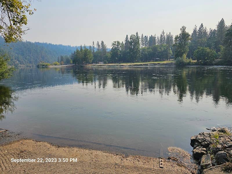 Ferry County Park - Image 2
