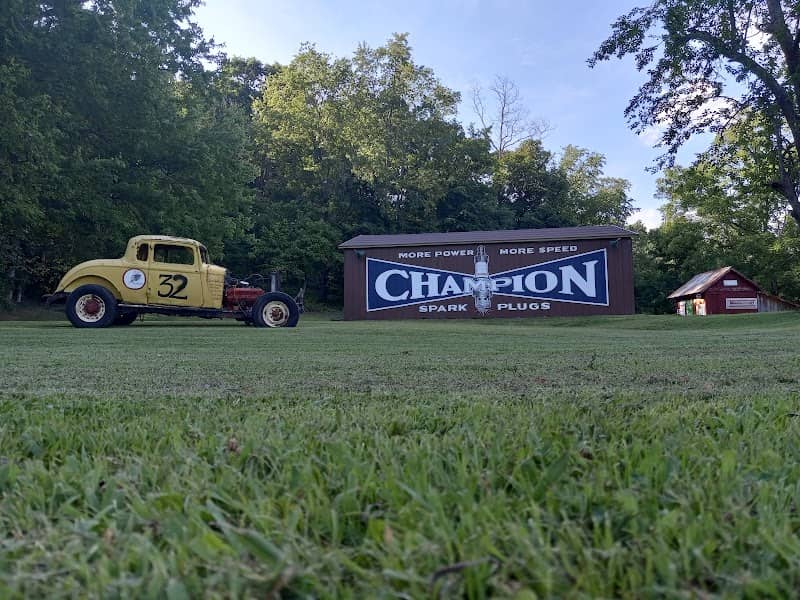 The Hot Rod Barn At Cowbell - Image 1