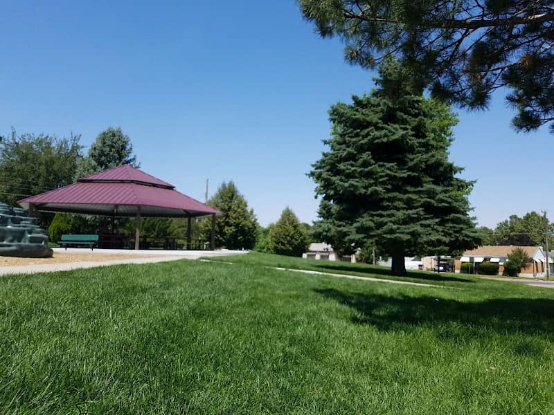 Victory Park - Image 2