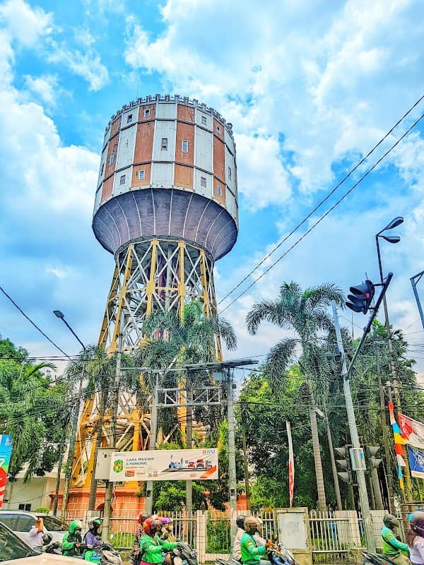 Oud Médan , Tirtanadi " Dutch Indie " Water Tower - Image 1