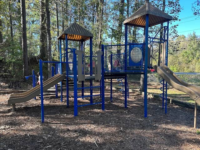 Dogwood Park - Image 1