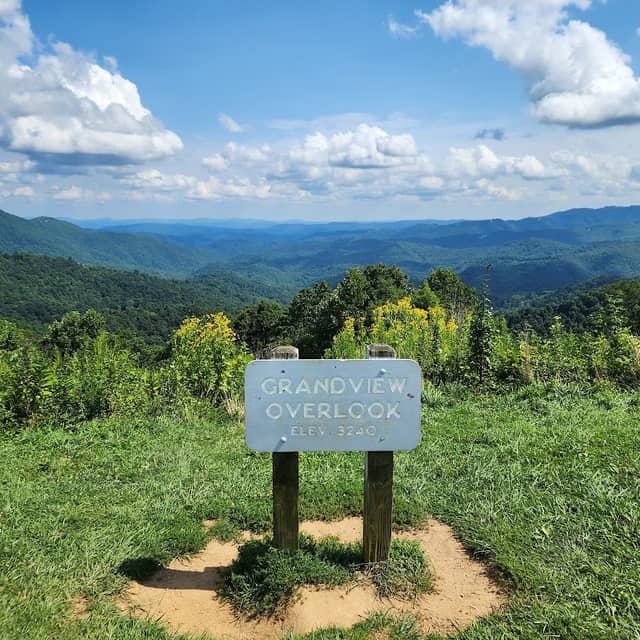 Grandview Overlook - Image 1