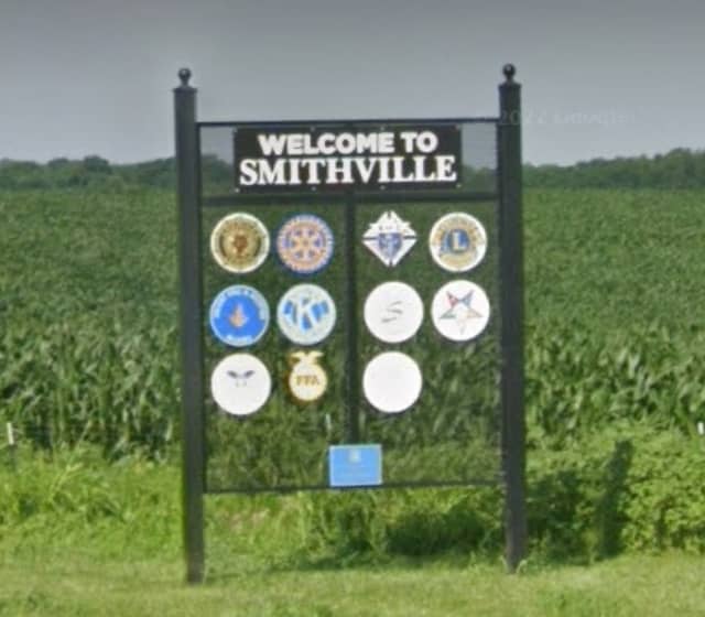 Welcome to Smithville Sign - Image 2