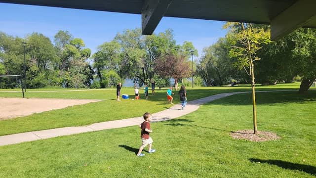 Lions Park Gazebo - Image 2