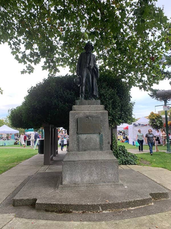 Pioneer Park - Image 1
