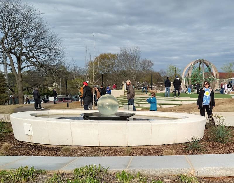 Avondale Estates Town Green - Image 1