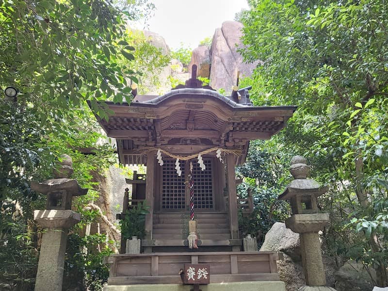 Koshikiiwa Shrine - Image 2