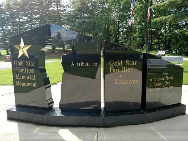 Gold Star Park - Image 2