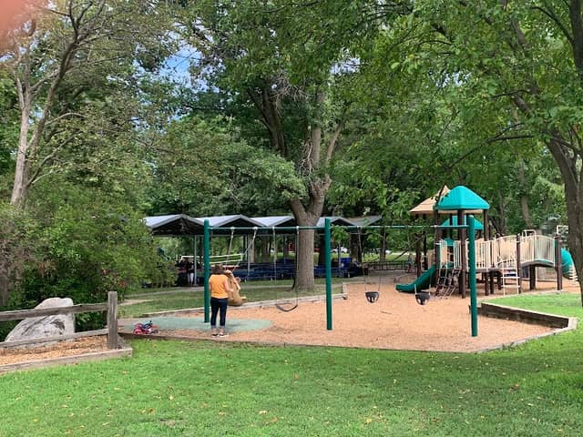 Moir Park - Image 1