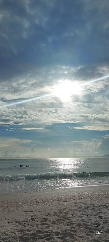 Naples Beach Wharf - Image 2