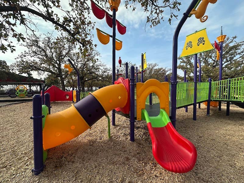 Eastland City Park - Image 2