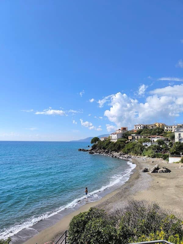 Spiaggia libera della Cappellina - Image 1