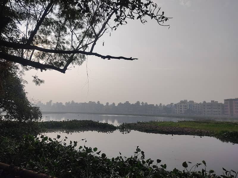 Santragachi Jheel Pakhiralay - Image 1