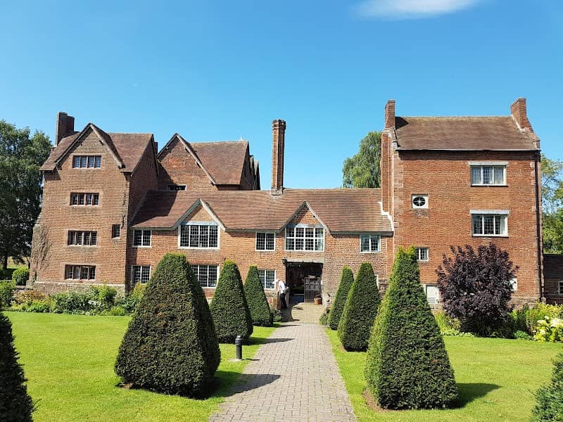 Harvington Hall - Image 2