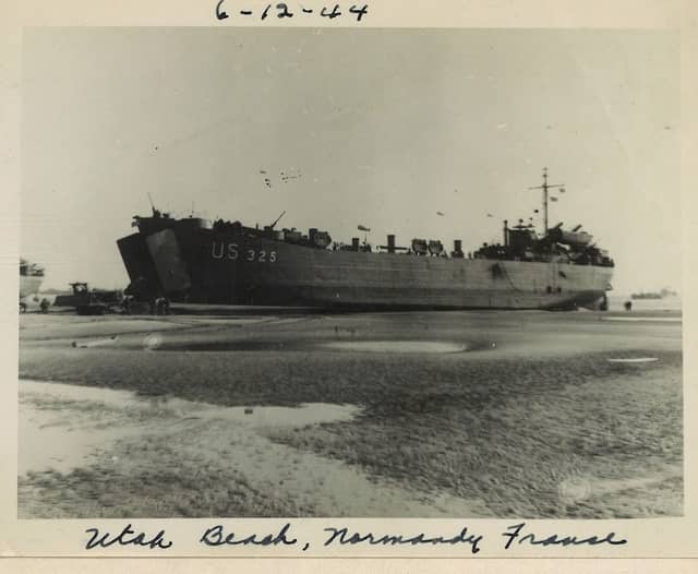 USS LST-325 - Image 1