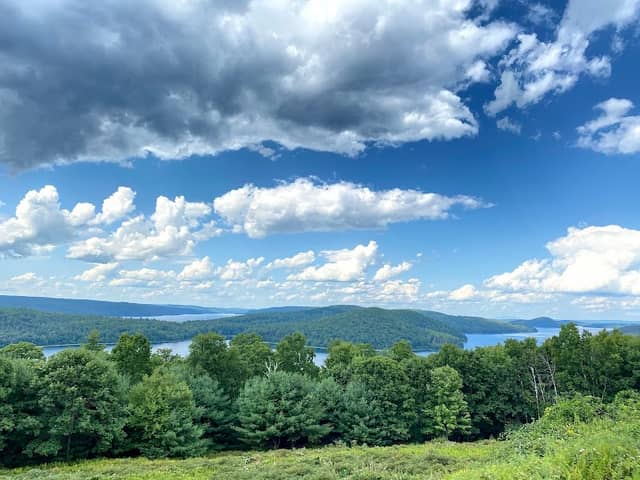 Enfield Lookout - Image 1