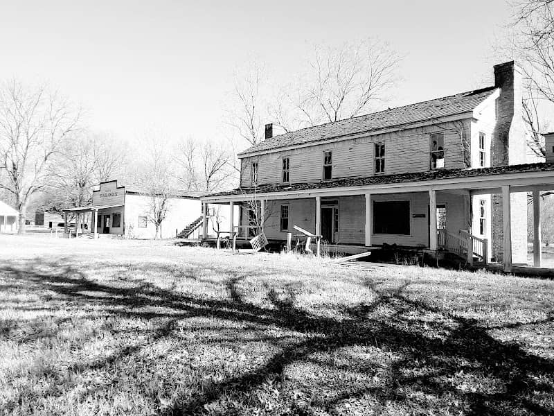 Florewood Park - Image 1