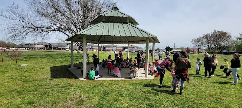 Centennial Park - Image 1