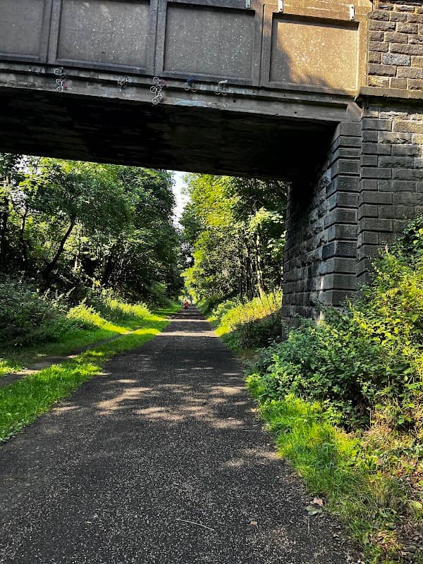 Pen-Den Dale Trail - Image 1