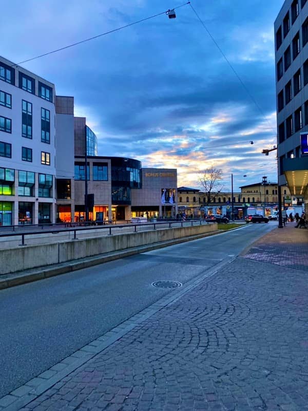 Straßenbahntunnel unter Hauptbahnhof - Image 1