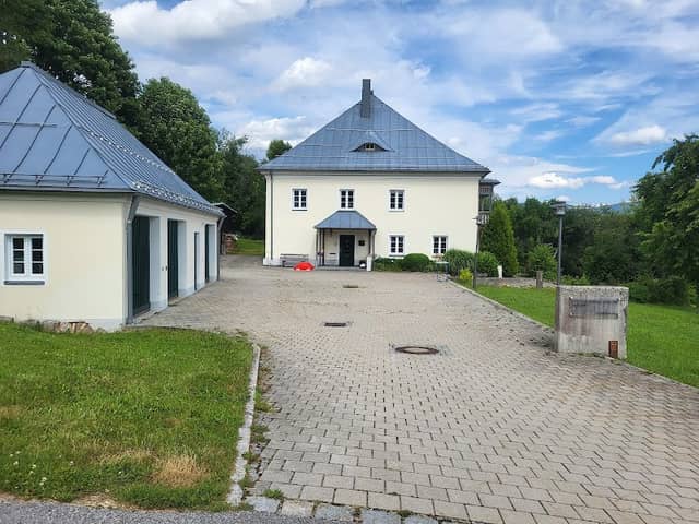 Fürstlich Hohenzollerisches Forstamt - Image 1