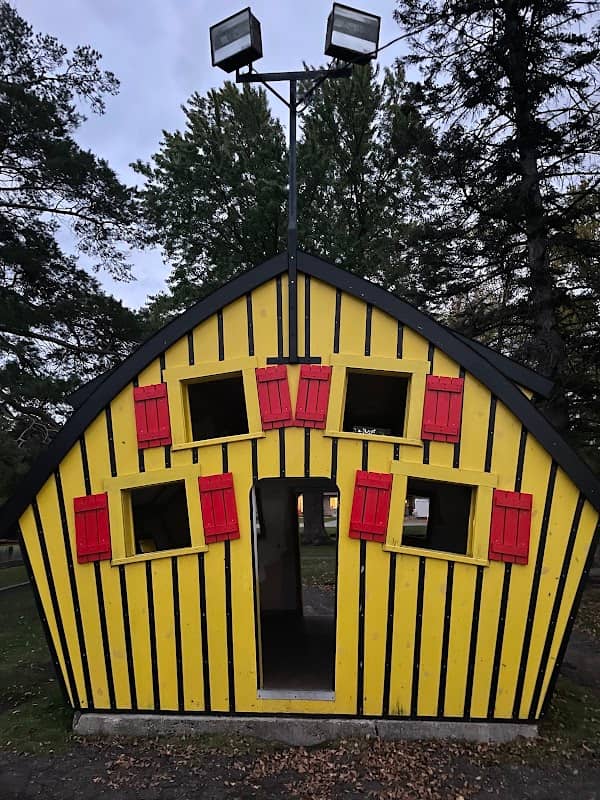 Noonan Park - Image 1