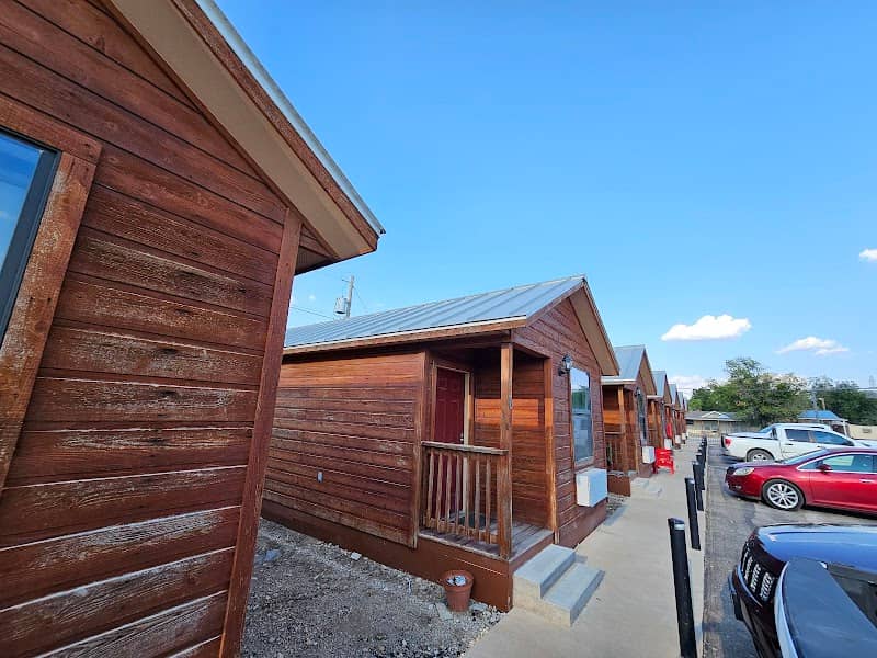 Texas Gold Lodges - Image 1