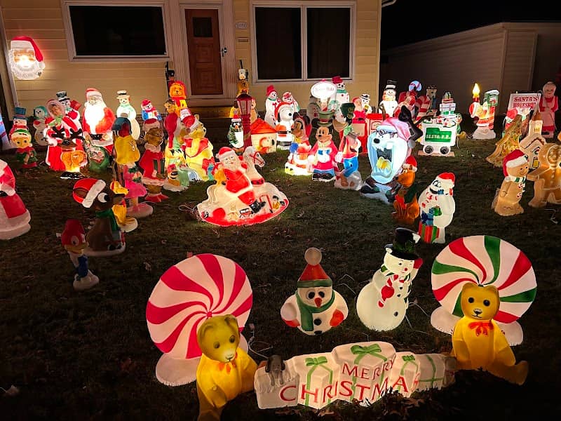 Chuppas Classic Christmas - Image 1