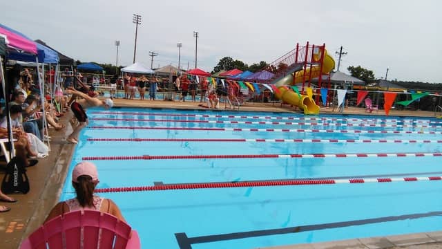 Houston Municipal Swimming Pool - Image 1