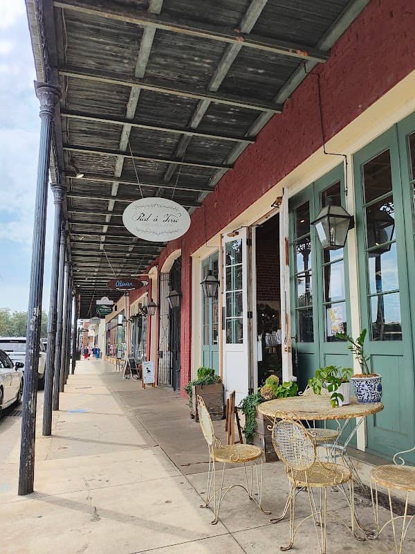 Downtown Natchitoches - Image 1